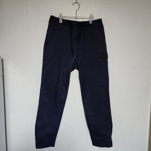 내셔널지오그래픽 쿠오라 밑단 스트랩 팬츠 남34