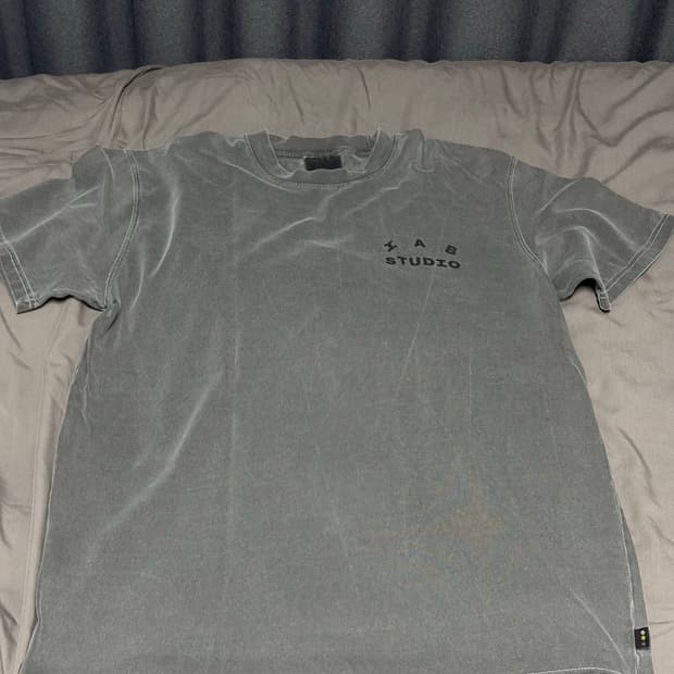 아이앱 스튜디오 피그먼트 티셔츠 블랙