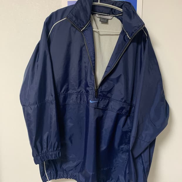나이키 아노락