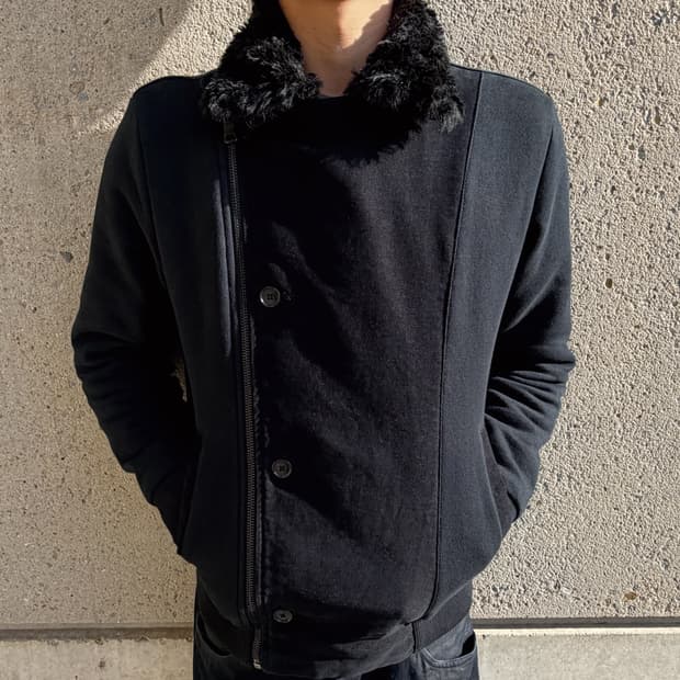 아르마니 익스체인지 퍼 비대칭 자켓