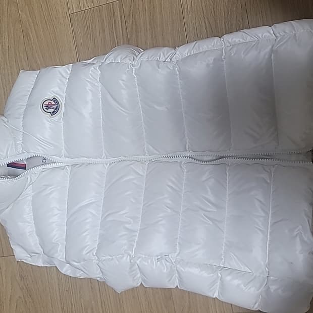 (새거급)몽클레어 여성 조끼 패딩