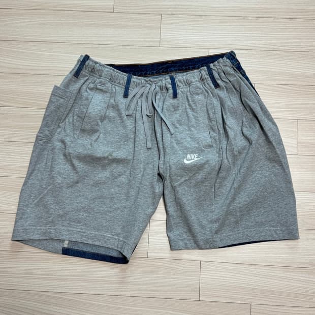 BLESS N°67 OVER JOGGING SHORTS