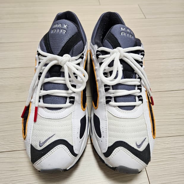 [265] 나이키 에어 맥스 테일윈드4
