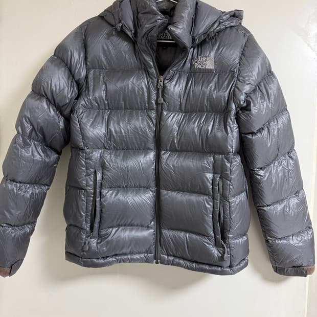 노스페이스 구스 700필 M
