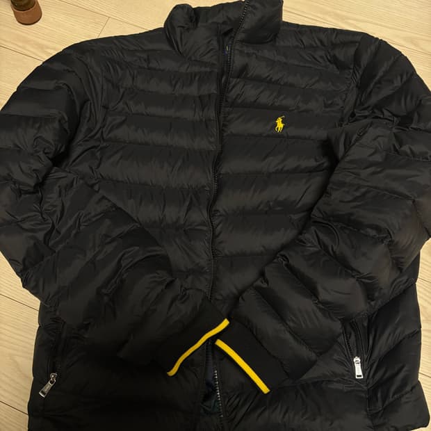 폴로 패딩