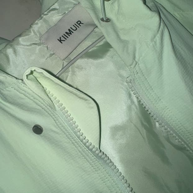 키뮤어 셔링 윈드브에이커 라임 M