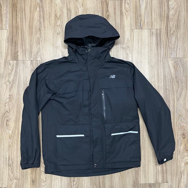 뉴발란스 바람막이 105