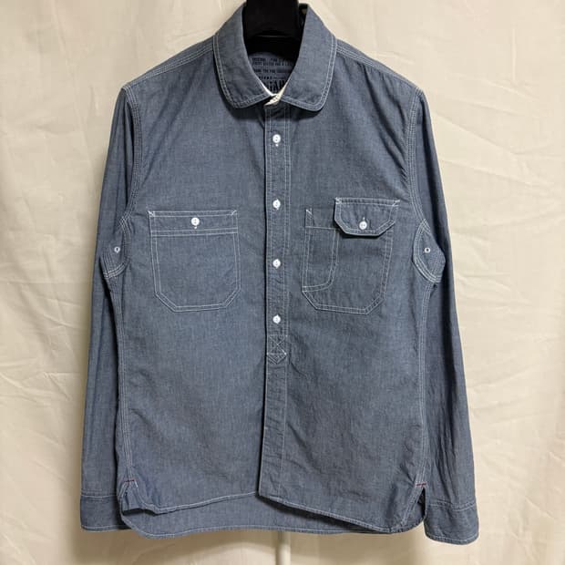 빔즈 라운딩 카라 샴브레이 던가리 워크 셔츠 / 블루, M