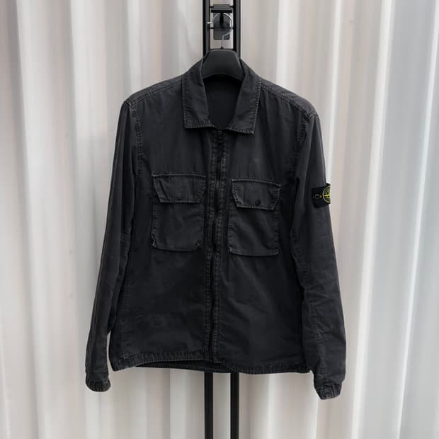 [백화점/ XL] 스톤아일랜드 올드이펙트 투 포켓 오버셔츠 블랙