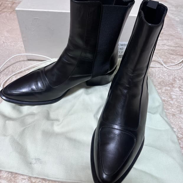 로에베 첼시부츠 37