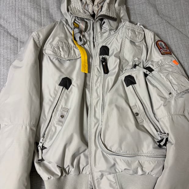 [급처 상태좋음 한글텍 s] 파라점퍼스 고비