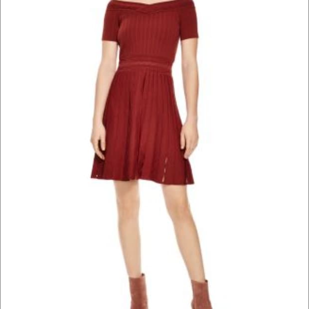 산드로 Sandro 리브 니트 플레어 원피스 40사이즈