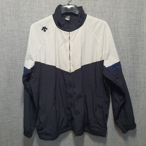 데상트 남성 컬러블록 우븐 바람막이 