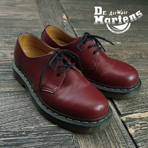 [닥터마틴] 1461 3홀 워커 더비 슈즈 체리레드 M19380