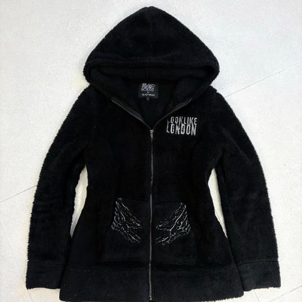 Glad news 오버핏 윙 후리스집업