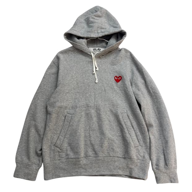 꼼데가르송 플레이 레드와펜 후드티 M