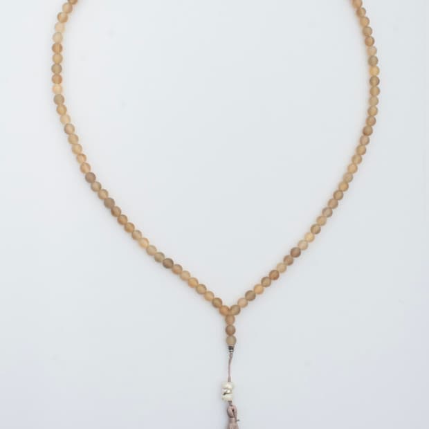 Lariat(라리앗) 비즈
