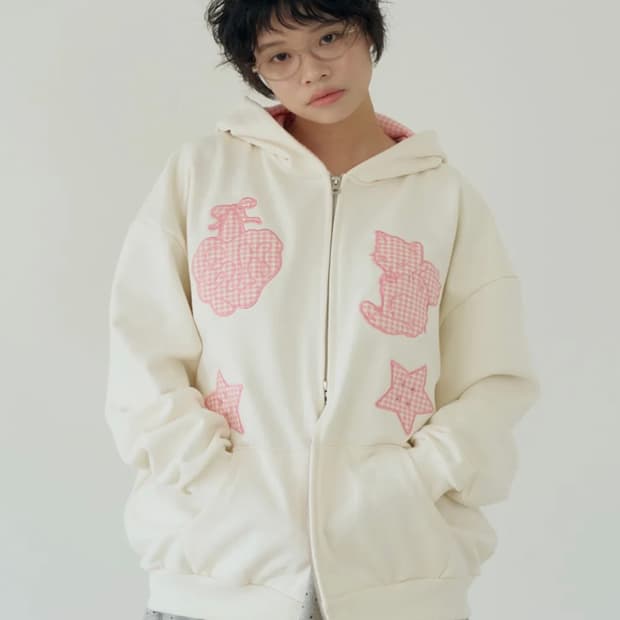 샤키리 키링 체크 패치 후디 크림