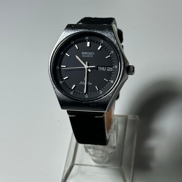 SEIKO quartz silverwave