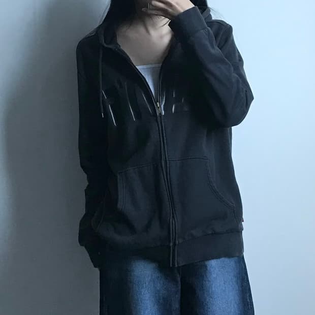 리바이스 스펠아웃 블랙 후드집업