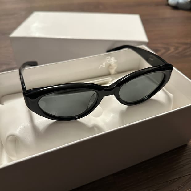 젠틀몬스터 메종마르지엘라