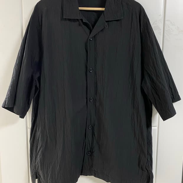 [L] cos 코스 시어서커 하프 셔츠 반팔 셔츠 블랙