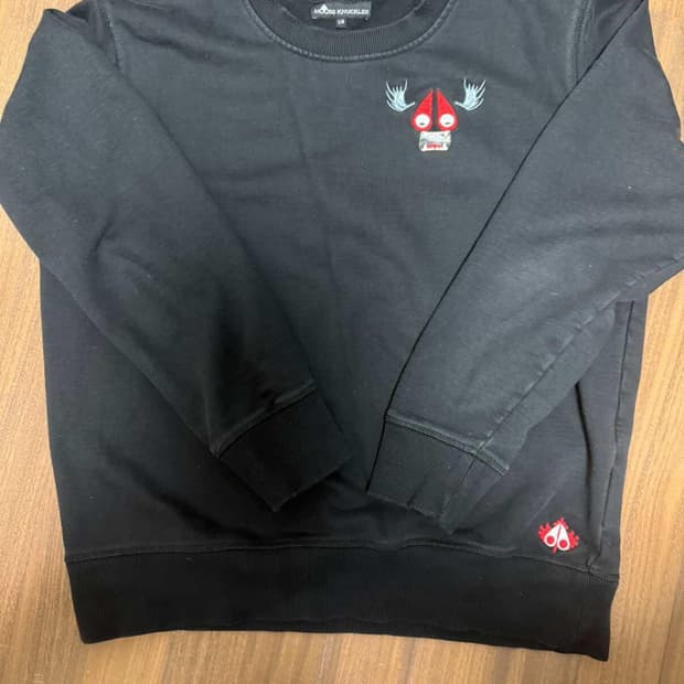 무스너클 맨투맨