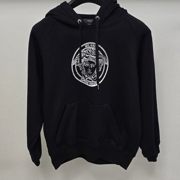 베르사체 메두사 로고 후드티 xxl사이즈 판매