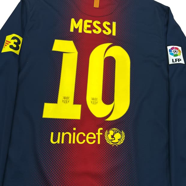 나이키 12-13 바르셀로나 홈 긴팔 리그킷 리오넬 메시