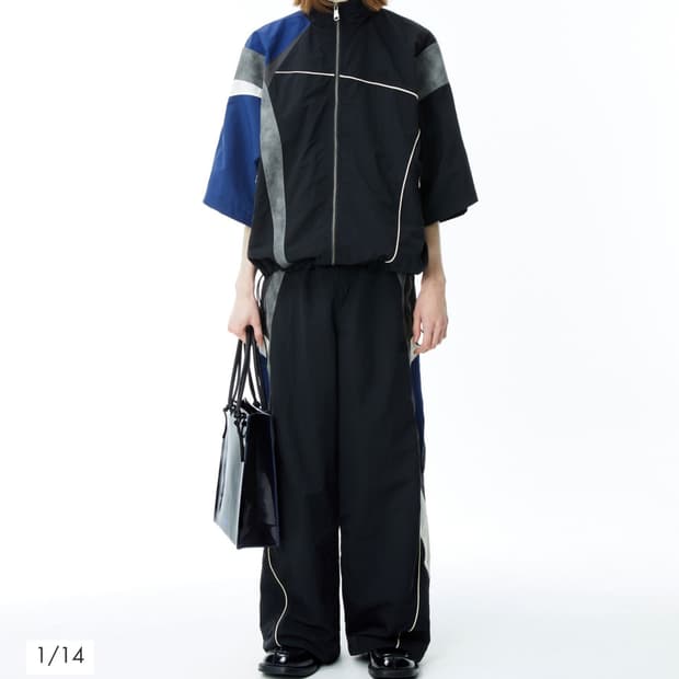 아더에러 Milos jacket 판매합니다