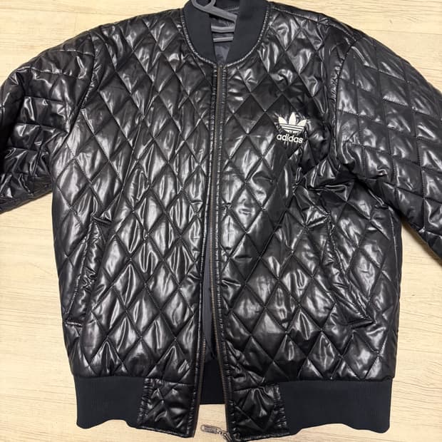 아디다스 빈티지 패딩자켓