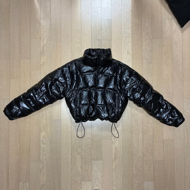 급처) 커렌트 글로시 코팅 숏패딩