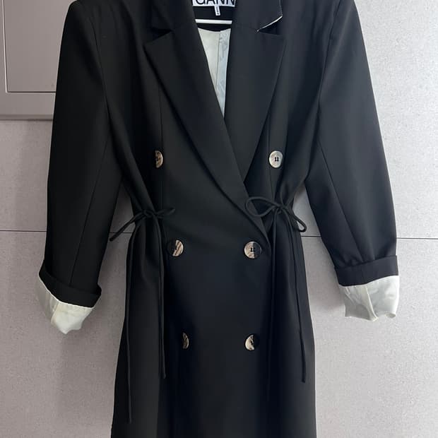 가니 더블브레스트 크레이프 블레이저