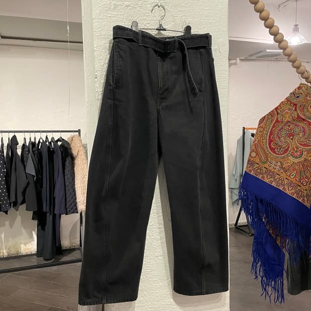 르메르 트위스티드 데님팬츠