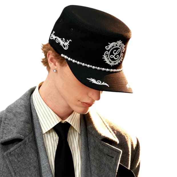 Emblem Embroidered Baseball Cap