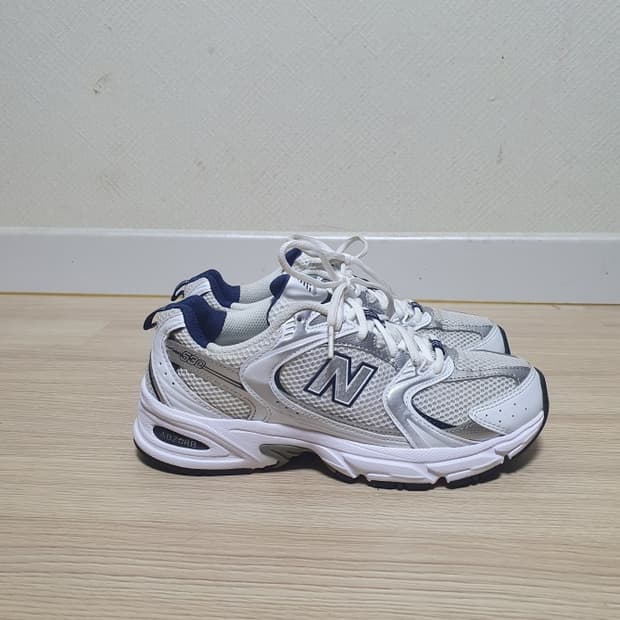 뉴발란스 530 운동화 240