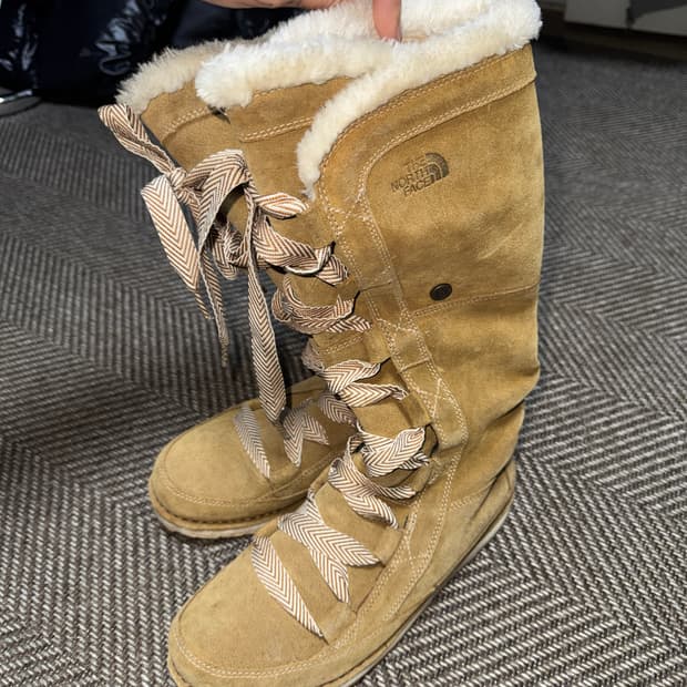 노스페이스 스웨이드 누빔 부츠 250