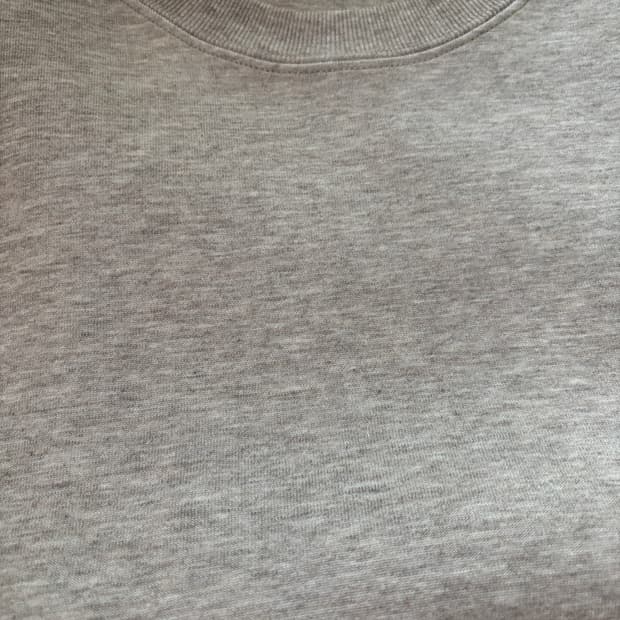 유니클로 C 스웨트셔츠 베이지