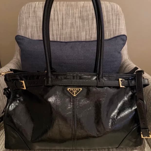 프라다 보니 라지 가죽 핸드백
