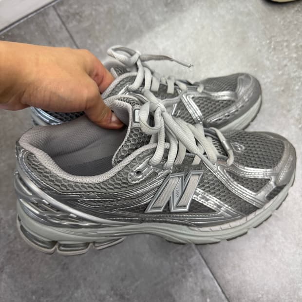 뉴발란스 1906r 하버그레이 260사이즈