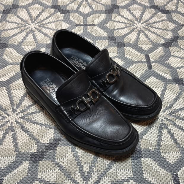(8) 살바토레 페라가모 간치니 로퍼 블랙