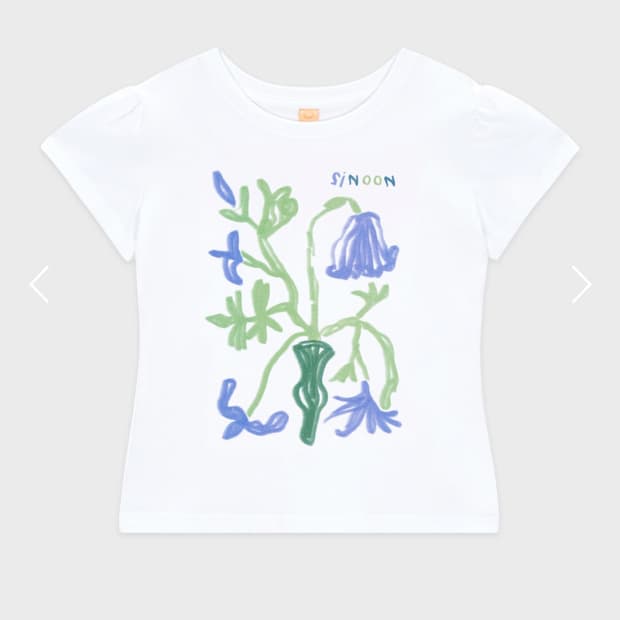Flower vase puff T shirt - Blue
