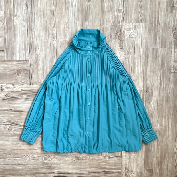 이세이미야케 Pleats please 민트 코트자켓