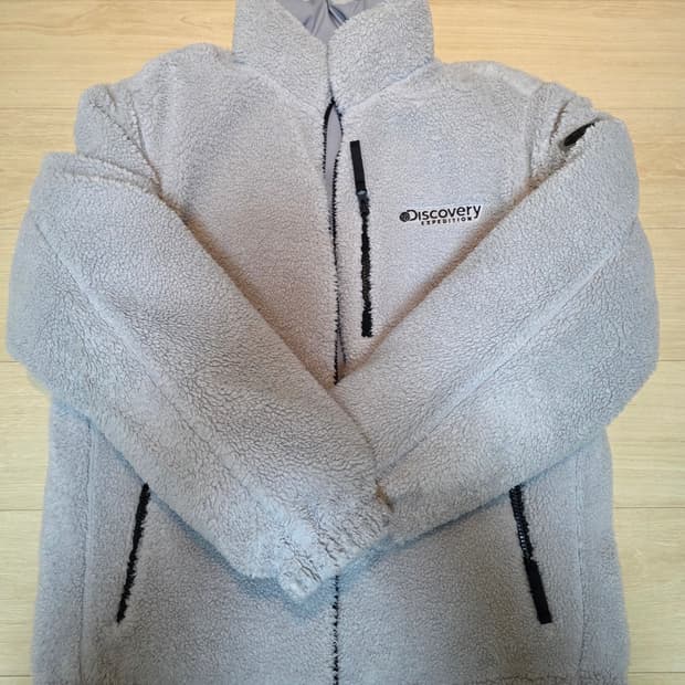 디스커버리 양털  양면 패딩 점퍼