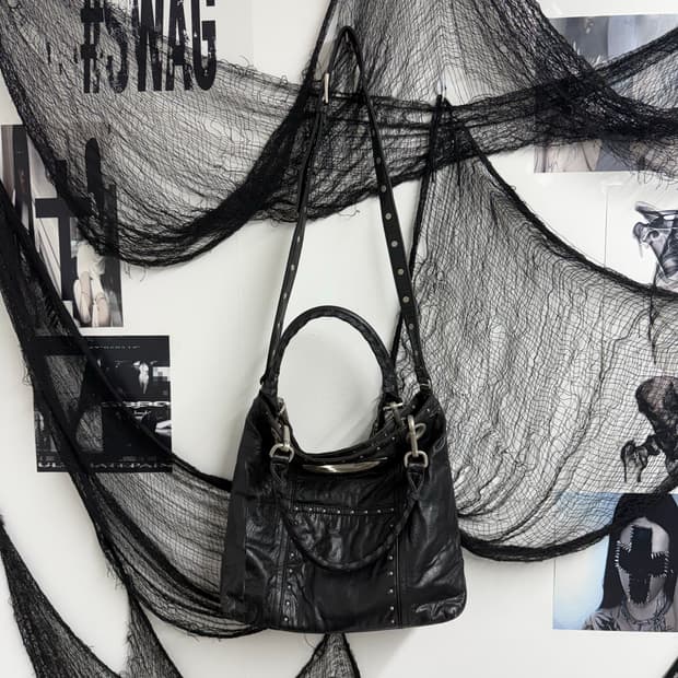 00s punk stud detailed bag