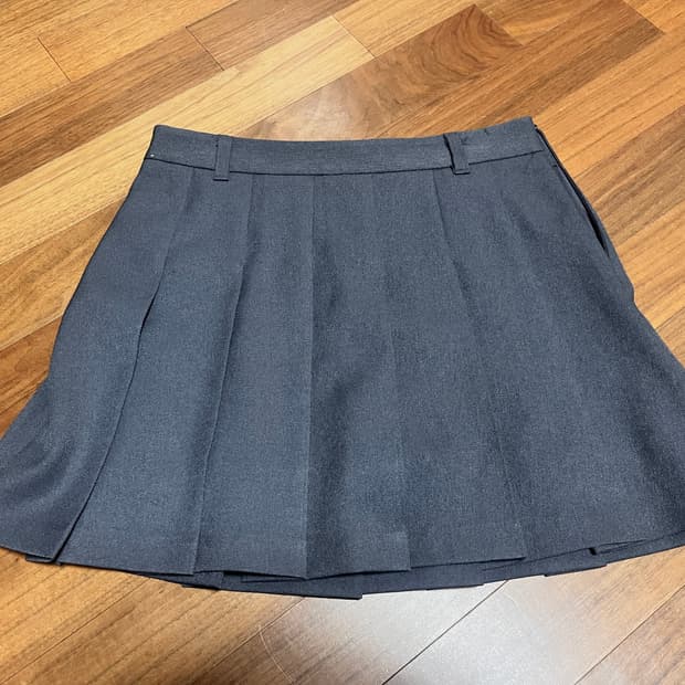 GU 미니스커트