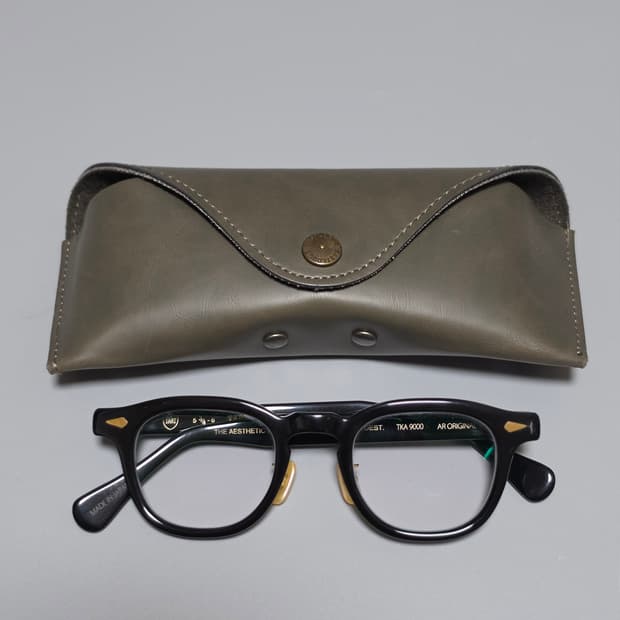 타르트 옵티컬 이스트로그 블랙 44사이즈