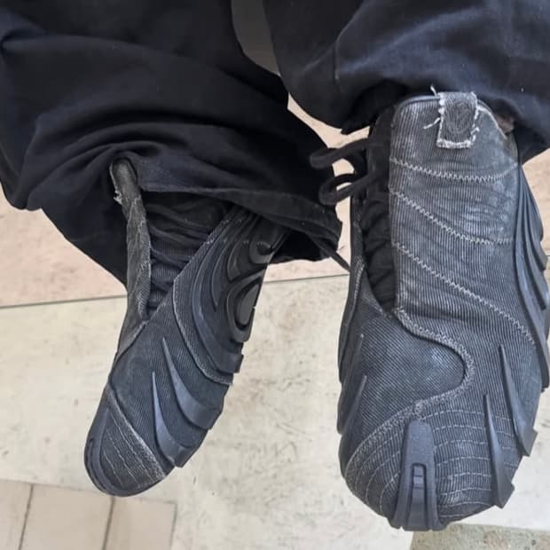 푸마 노페이스스튜디오 탈론 245