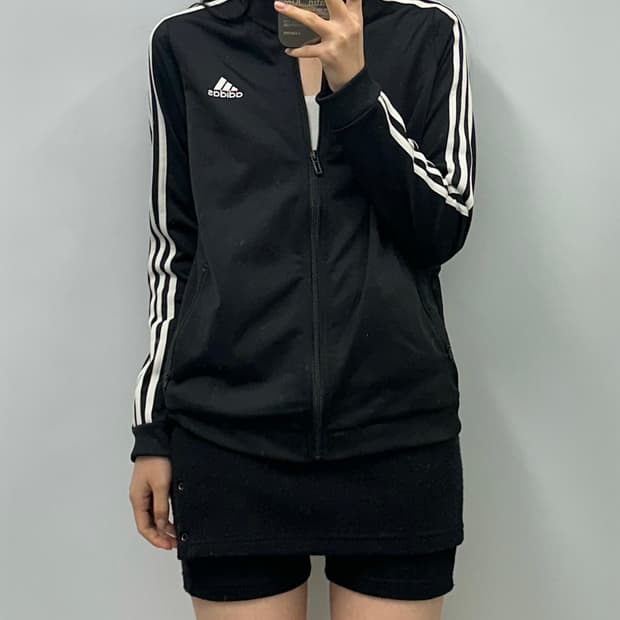 아디다스 블랙 트랙 져지