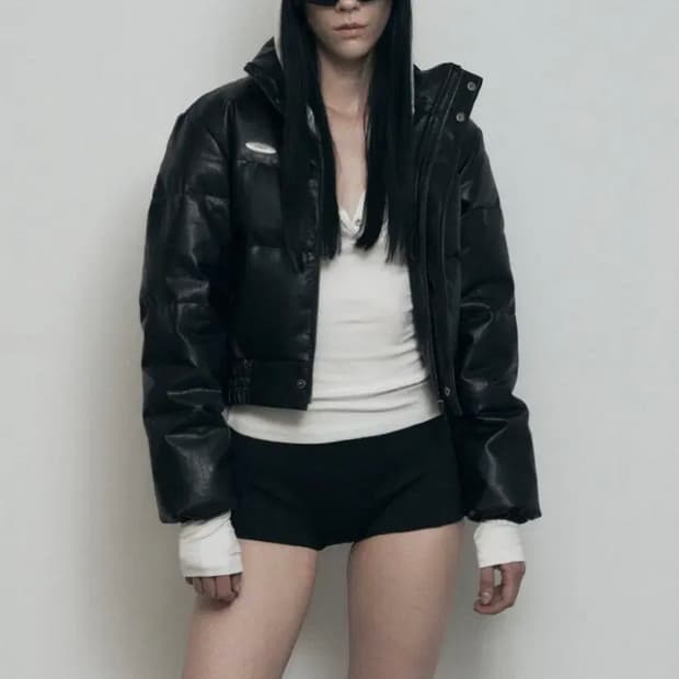 보헤미안서울 덕다운 메탈 로고 레더 패딩 M